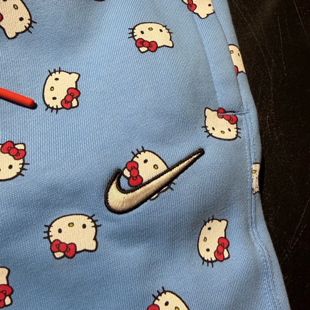 Nike Blue Hello Kitty Joggers XS - Picture 3 of 5